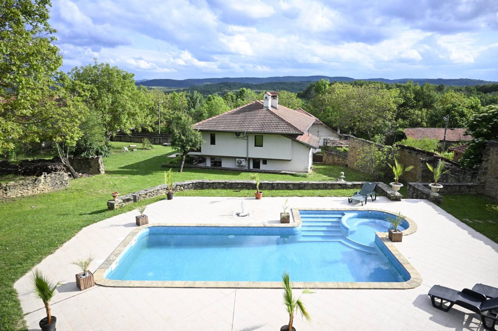 Vila Manoya